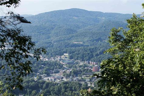 A Local's Guide To Boone, North Carolina