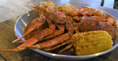 The Mighty Crab Restaurant In Staten Island Menus And Photos