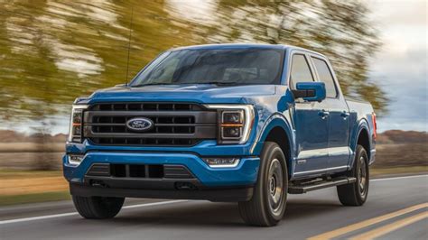 Ford F 150 Lobo PowerBoost 2021 es la pickup de tamaño completo a