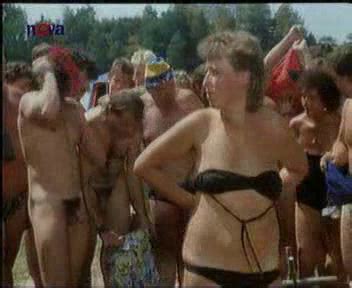 Naked Unknown In Slunce Seno Erotika