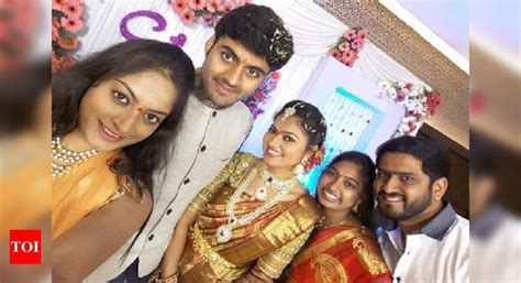 Television Actress Suhasini Engaged To Her Reel Co Star In Real Times