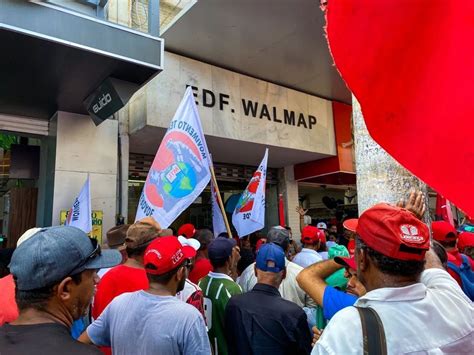 Militantes Do Mst E Outros Movimentos Invadem Sede Do Incra Em Alagoas