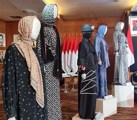 Intip Tren Desain Modest Fashion Di Jakarta Muslim Fashion Week 2024