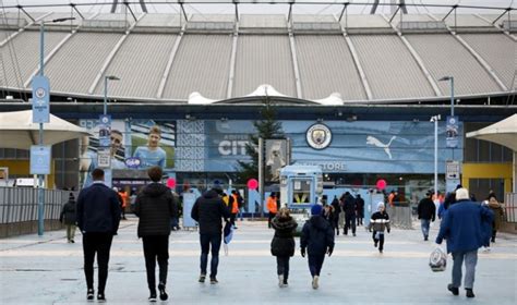 Manchester City Etihad Stadyumu Ile Ilgili Tarihi Bir Karar Ald Son