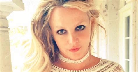 Whats Wrong With Britney Spears? Why the Star Is Making Headlines This
