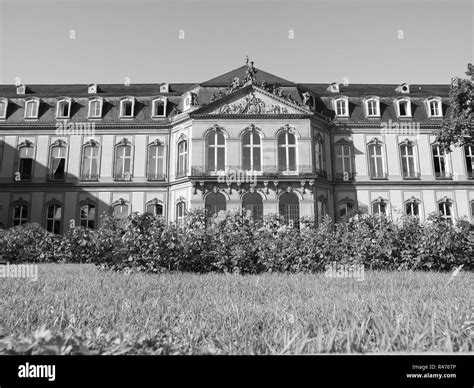 Neues Schloss New Castle Stuttgart Stock Photo Alamy