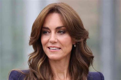 Kate Middleton La Nuova Teoria Sulla Malattia Velvet Gossip