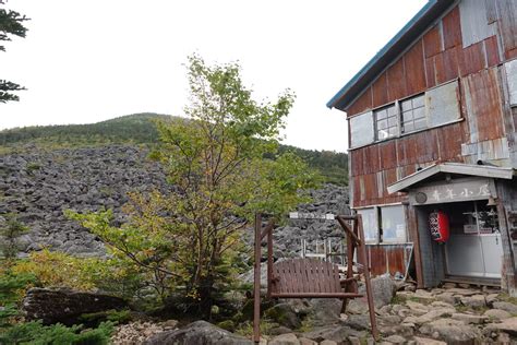 「遠い飲み屋」青年小屋へ・観音平から編笠山、権現岳・1泊2日テント泊登山│カラログ 四季折々の山を楽しむ登山ブログ