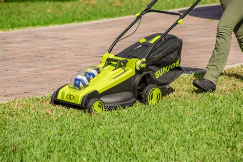 Best Electric Lawn Mowers 2024 Uk Max Allegra