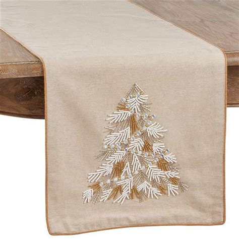 Saro Lifestyle Christmas Tree Table Runner - Walmart.com