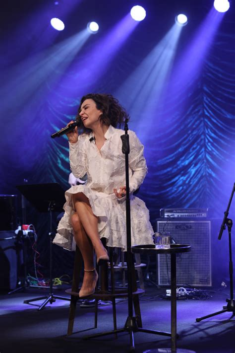 Fatma Turgut Yen Yilin En B Y K Konser Nde Bostancida Sahne Alacak