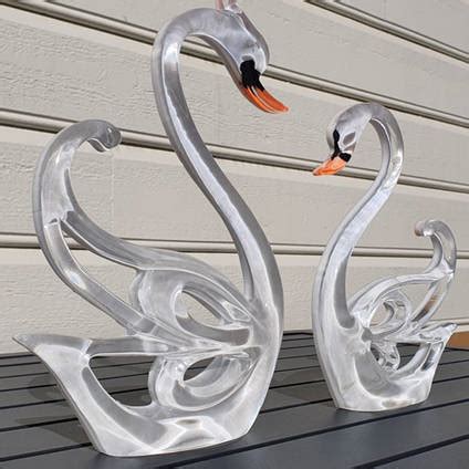 Resin Swans GlassCast