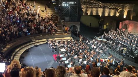 Muti Incanta Il Teatro Di Pompei Col Concerto Le Vie Dellamicizia