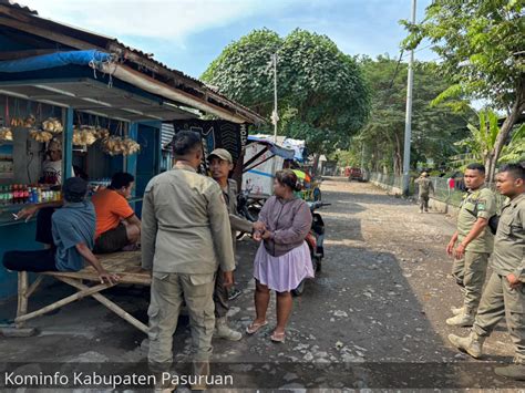 Razia Kampung Planet Satpol Pp Kabupaten Pasuruan Amankan Perempuan