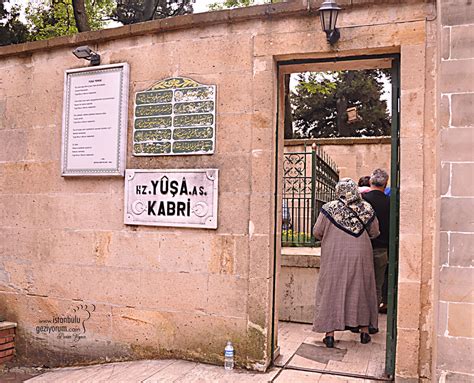 Yuşa Camii ve Yuşa Peygamberin Türbesi İstanbulu Geziyorum