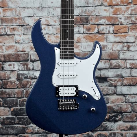 Yamaha Guitarra Electrica Pac112v Utb United Blue