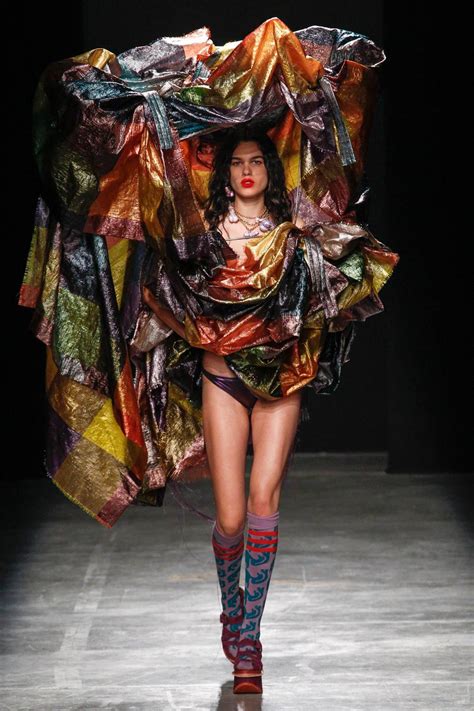 Morningnell: Postmodern Practice in Fashion