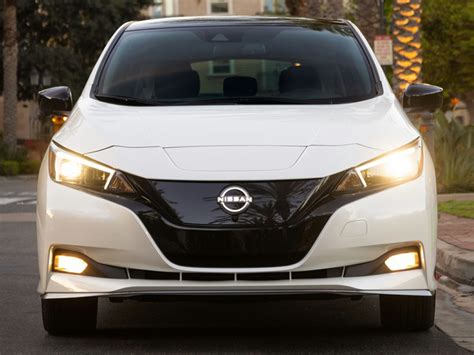 2023 Nissan Leaf Specs, Price, MPG & Reviews | Cars.com