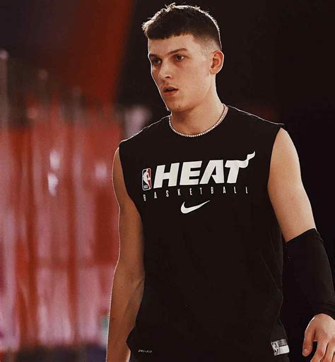 Tyler Herro Vermögen 2024 Einkommen Gehälter Karriere Bio