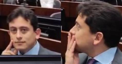 El director de la DIAN se refirió a su curiosa reacción en el Senado