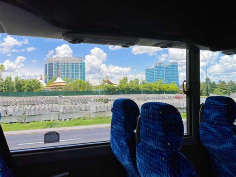 Universal's Orlando Resort's SuperStar Shuttle - Universal Orlando for ...