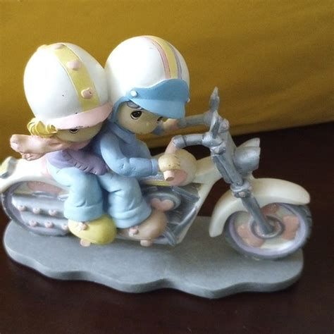 Precious Moments Accents Vintage Precious Moments Sculpture Resin