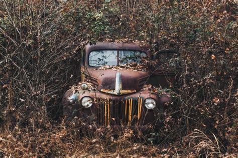 Wallpaper Car Vehicle Wreck Outdoors Plants Rust Old 1920x1280