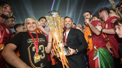 Galatasaray da Okan Buruk yeni bir rekor peşinde Son Dakika Futbol Haberi