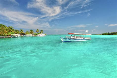 Sun Island Resort, Maldives Photograph by Ivan Batinic - Pixels