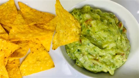 Como Hacer Guacamole En Casa Receta Facil Y Deliciosa YouTube