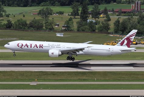 A Bod Qatar Airways Boeing Er Photo By Christoph Plank Id