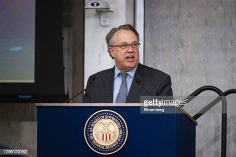 1393 President Federal Reserve Bank Of New York Stock Photos High Res