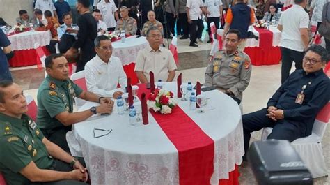 Dprd Dki Gelar Halal Bihalal Heru Budi Ikut Hadir Emang Boleh