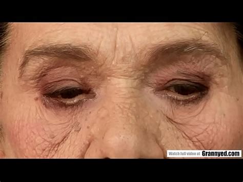 Coño peludo muy viejo follado por un joven semental XVIDEOS