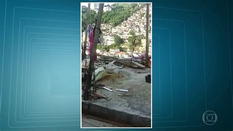 Vídeo Tiroteio assusta moradores do Rio Comprido no domingo de Páscoa