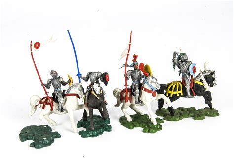 Britains Herald Swoppet Knights Mounted F G 4 1 Detached From