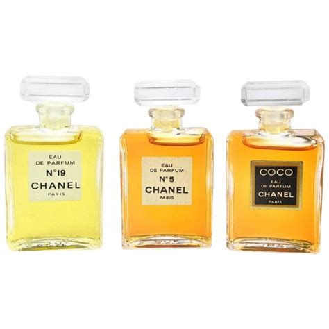 Chanel Vintage Rare Three Piece No 5 No 19 Coco Eau De Perfume T Set