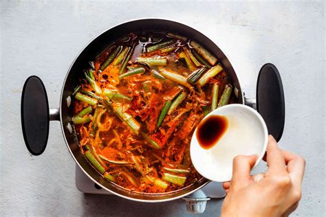 Korean Spicy Beef Soup Yukaejang Recipe