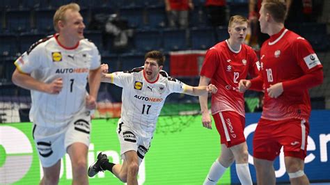 Handball EM Deutschland schlägt Polen deutlich DHB Team trotzt