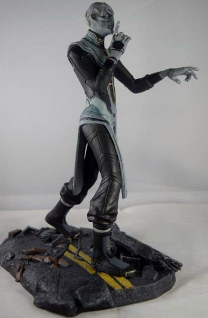 Diamond Select Marvel Movie Gallery Ebony Maw Review Thegww