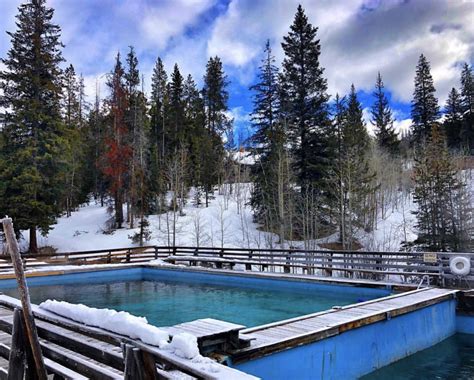 11 of the Best Hot Springs in Montana - The Family Vacation Guide