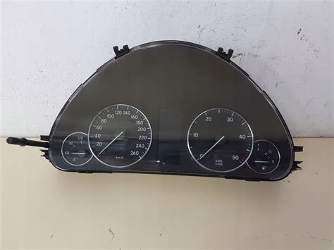 MERCEDES W203 2 2 CDI LIFT LICZNIK ZEGARY FV A2035404947 za 149 zł z