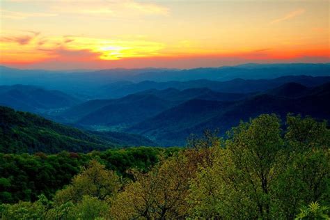 Glassmine Falls Overlook Milepost 361 Blue Ridge Parkway Photo Of The Day Galleries