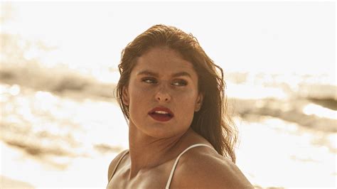 Ilona Maher Posed With An Iconic Vintage Ford Bronco For Her SI