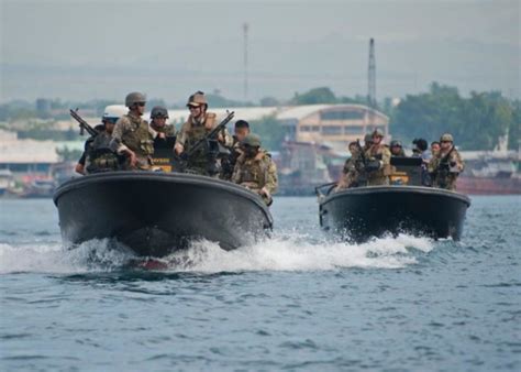 New Submarines Are Making Americas Navy Seals Even Deadlier Navy Seals