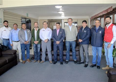 Alcalde De Arequipa Coordina Sobre Proyecto De Relleno Sanitario Con