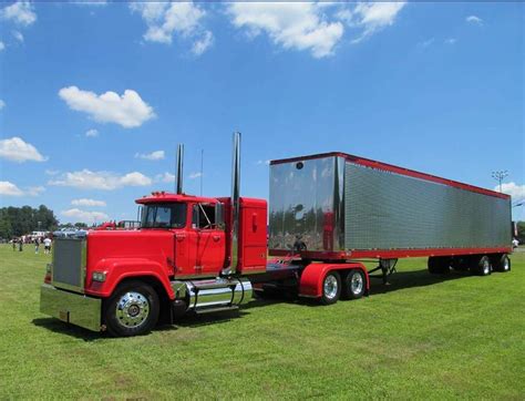 Semitrckn Mack Superliner Custom With Matchin Van ” Big Rig Trucks