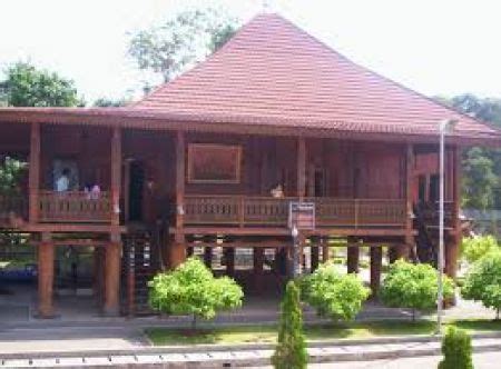 Nuwo Sesat Olok Gading Uniknya Rumah Adat Khas Lampung - Lampung