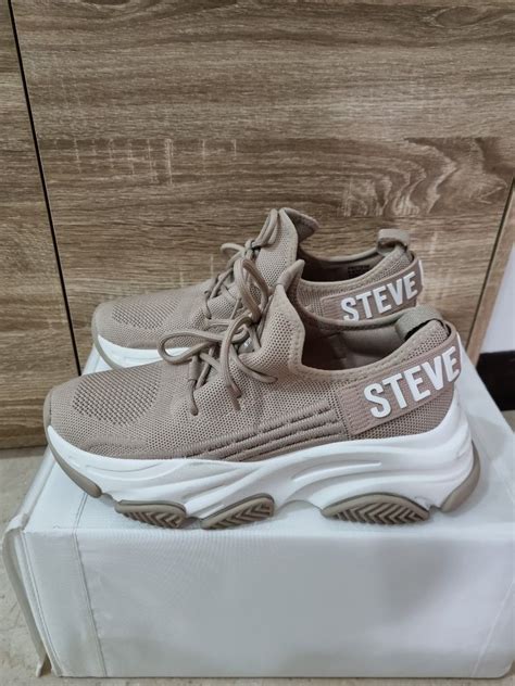 Steve Madden Sneakers Women S Fashion Footwear Sneakers On Carousell