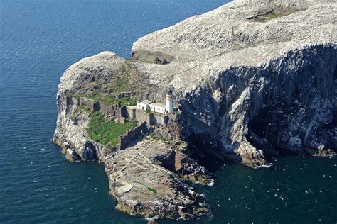 Bass Rock Lighthouse in North Berwick, SC, United Kingdom - lighthouse ...